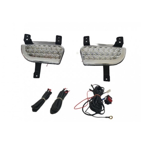 Globex Fog Light Lamp Assembly Scorpio mHawk / Type 3 (All S Variants) (With Switch & Wiring Kit - AUTO SPARE WORLD